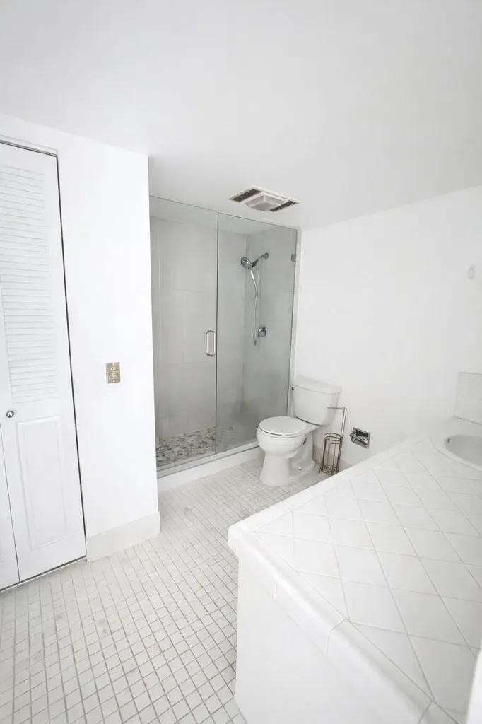 3800 N Hills Drive Hollywood FL 33021