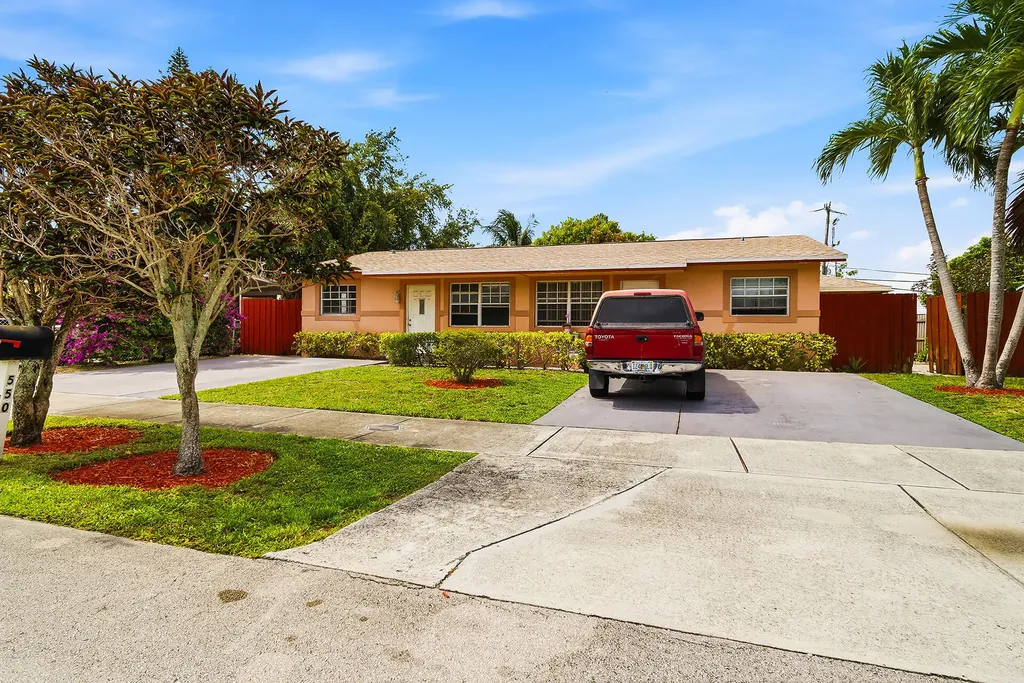 550 NE 37th Street Pompano Beach FL 33064