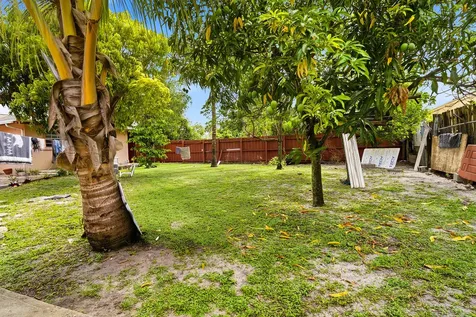 550 NE 37th Street Pompano Beach FL 33064