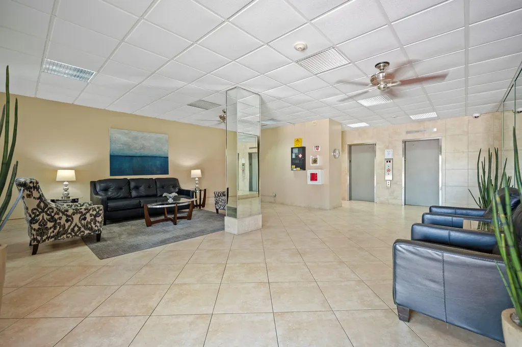 900 NE 18th Avenue Fort Lauderdale FL 33304
