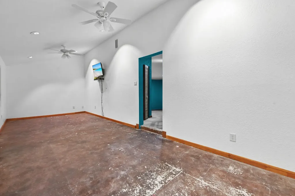 13480 42nd Road N West Palm Beach FL 33411