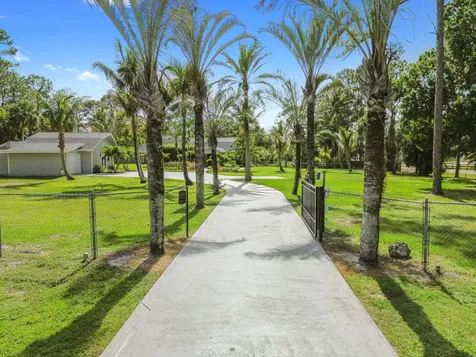 13480 42nd Road N West Palm Beach FL 33411