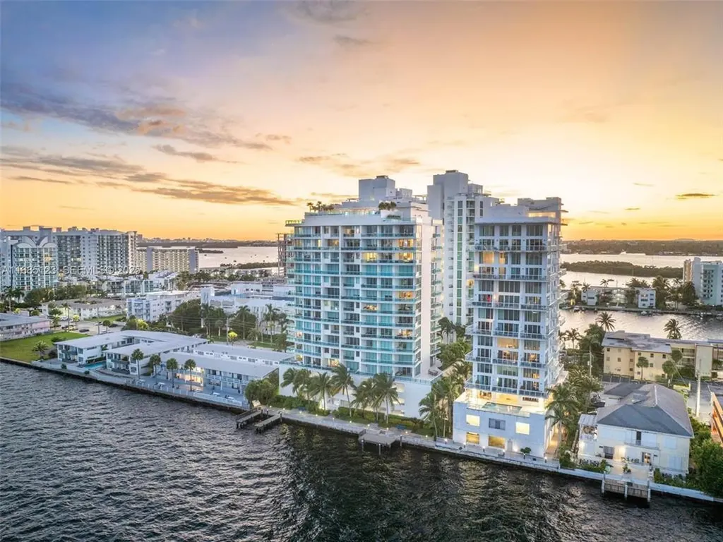 7935 East Drive North Bay Village FL 33141