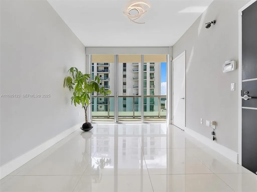 7935 East Drive North Bay Village FL 33141