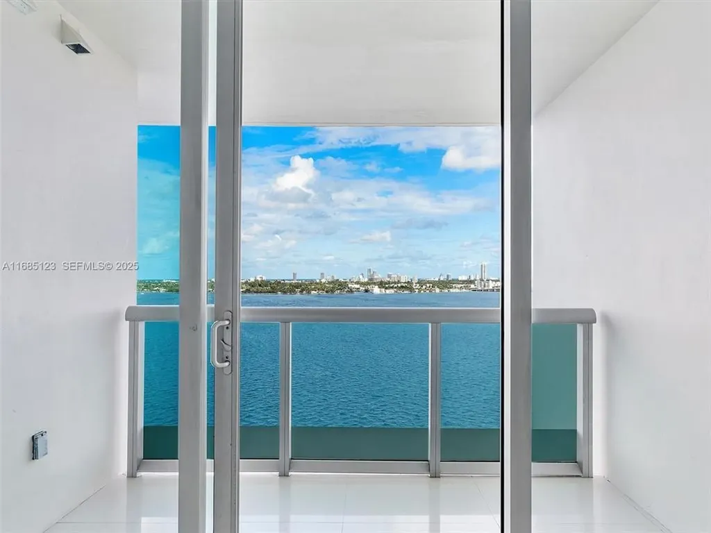 7935 East Drive North Bay Village FL 33141