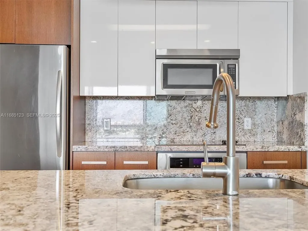 7935 East Drive North Bay Village FL 33141