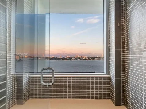 7935 East Drive North Bay Village FL 33141