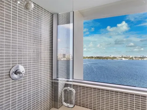 7935 East Drive North Bay Village FL 33141