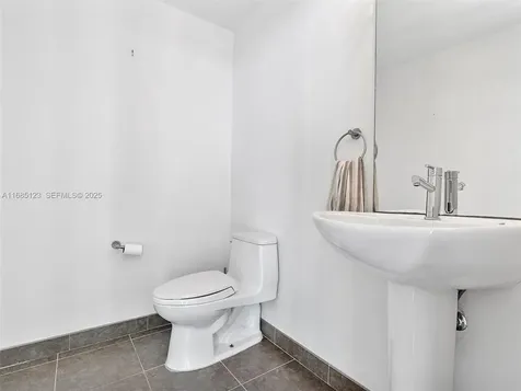 7935 East Drive North Bay Village FL 33141