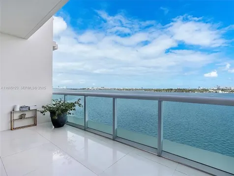 7935 East Drive North Bay Village FL 33141
