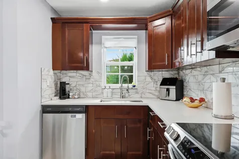2520 SW 14th Court Boynton Beach FL 33426