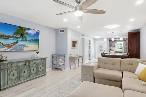 2520 SW 14th Court Boynton Beach FL 33426