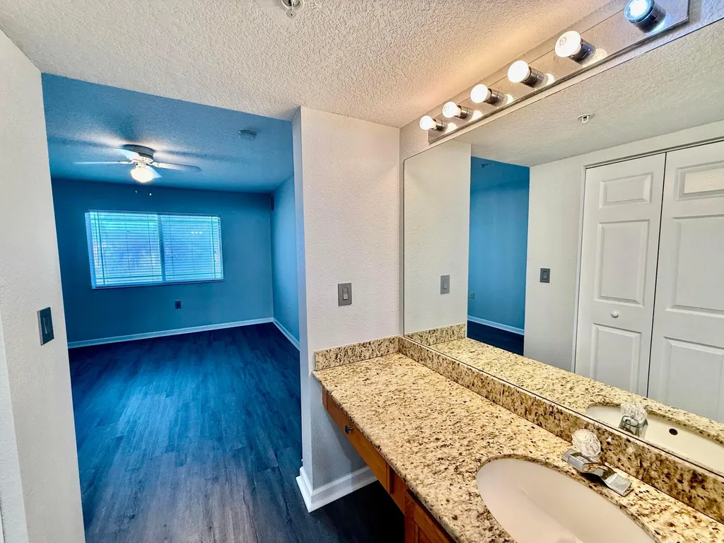 271 SW Palm Drive Port St Lucie FL 34986