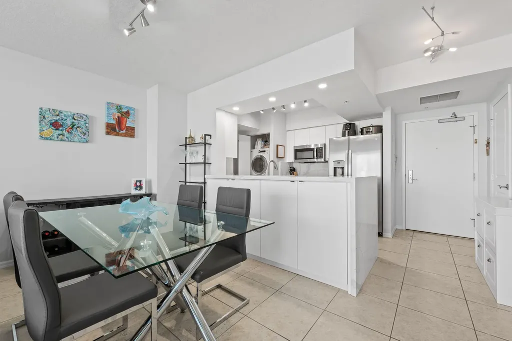 347 N New River Drive E Fort Lauderdale FL 33301