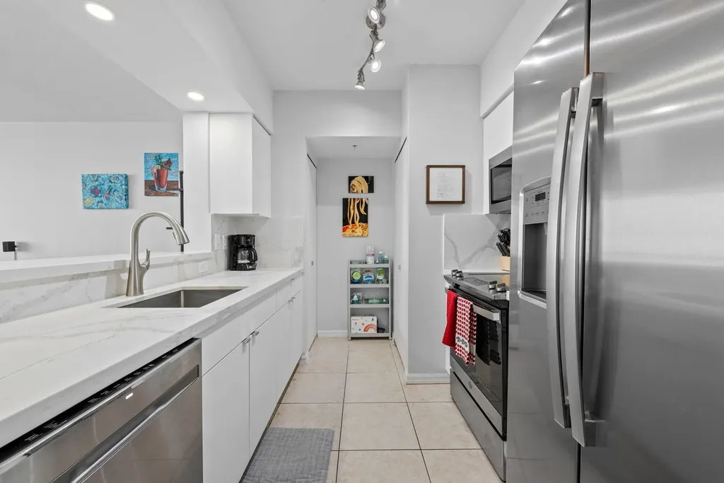347 N New River Drive E Fort Lauderdale FL 33301