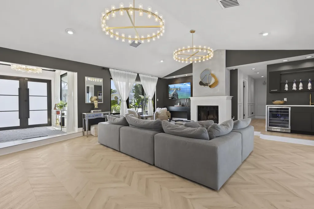 1176 Cherlynn Terrace West Palm Beach FL 33406