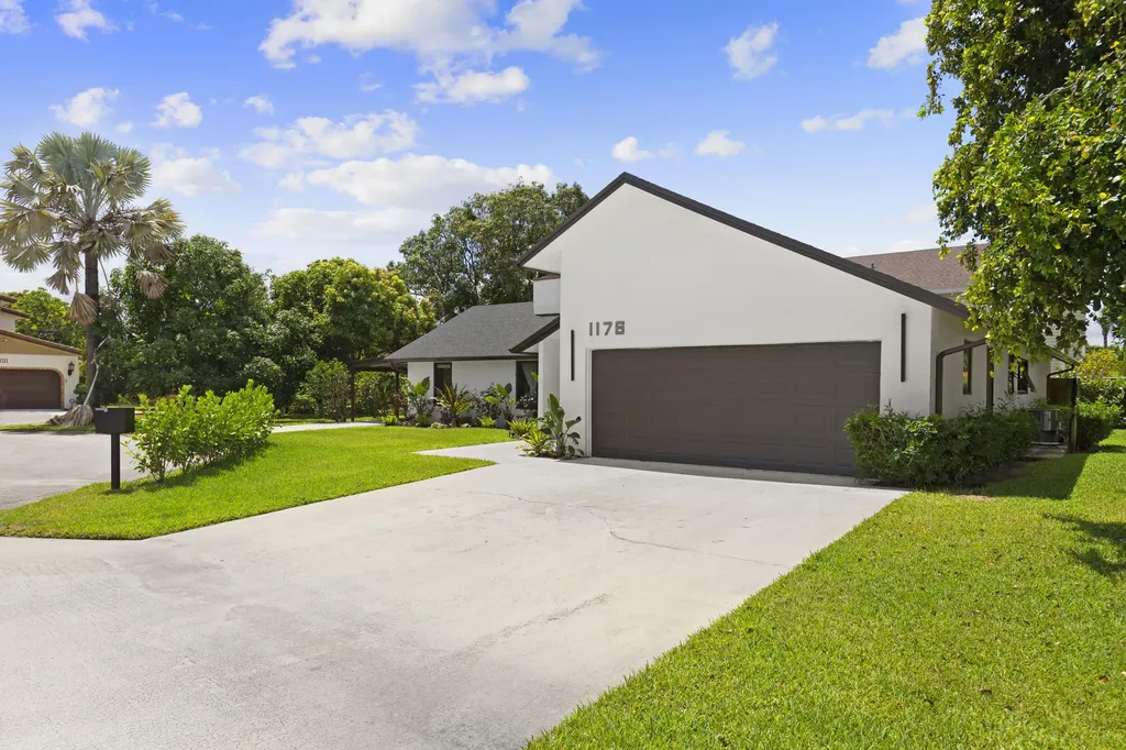 1176 Cherlynn Terrace West Palm Beach FL 33406