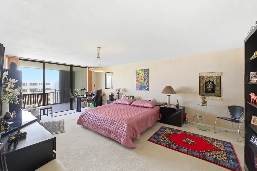1167 Hillsboro Mile Hillsboro Beach FL 33062