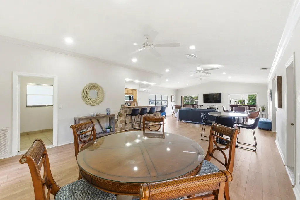 1167 Hillsboro Mile Hillsboro Beach FL 33062