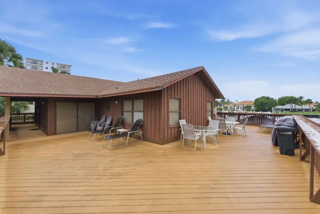 1167 Hillsboro Mile Hillsboro Beach FL 33062