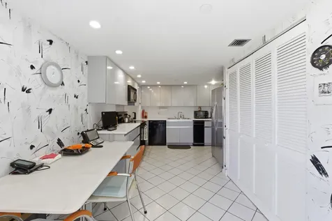 1167 Hillsboro Mile Hillsboro Beach FL 33062