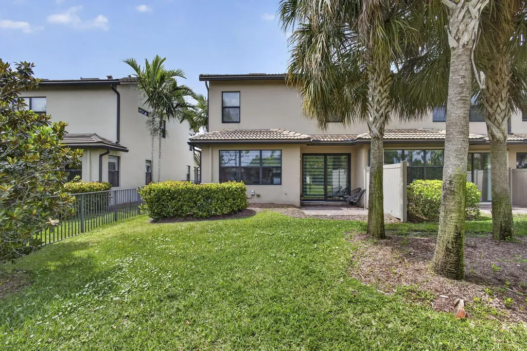 8347 Cadre Noir Road Lake Worth FL 33467