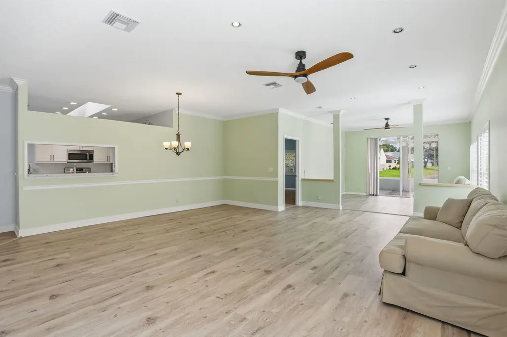 7725 Mansfield Hollow Road Delray Beach FL 33446