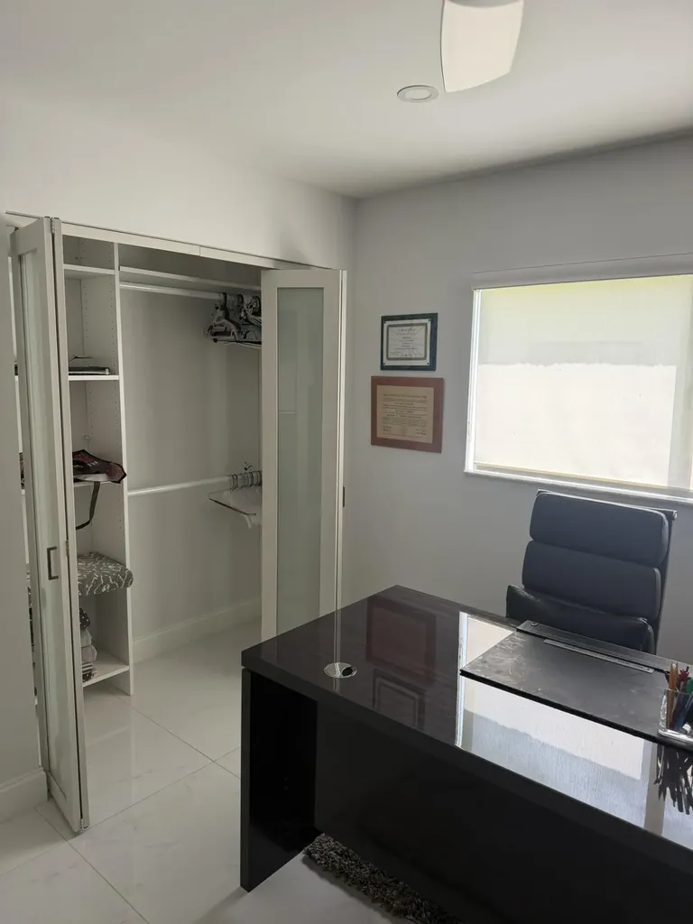 15401 Pembridge Avenue Delray Beach FL 33484