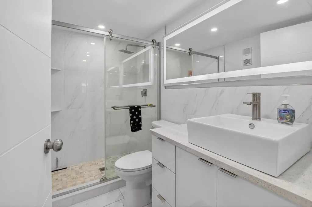 15401 Pembridge Avenue Delray Beach FL 33484