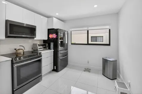 15401 Pembridge Avenue Delray Beach FL 33484