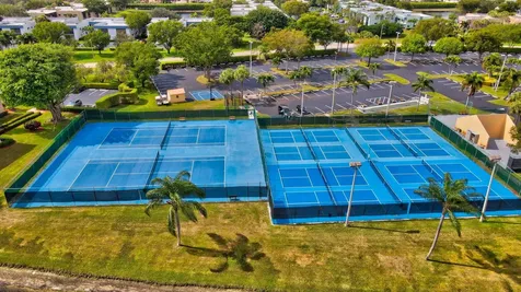 15401 Pembridge Avenue Delray Beach FL 33484