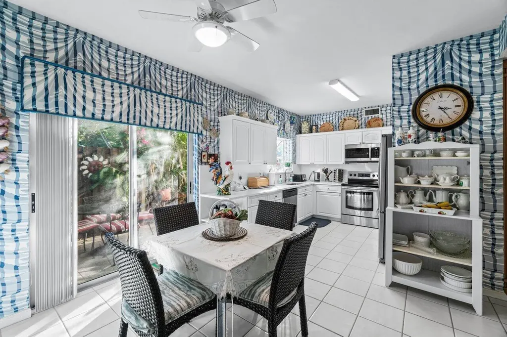 11706 Briarwood Circle Boynton Beach FL 33437