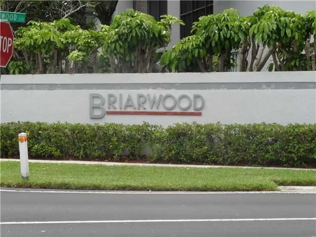 11706 Briarwood Circle Boynton Beach FL 33437