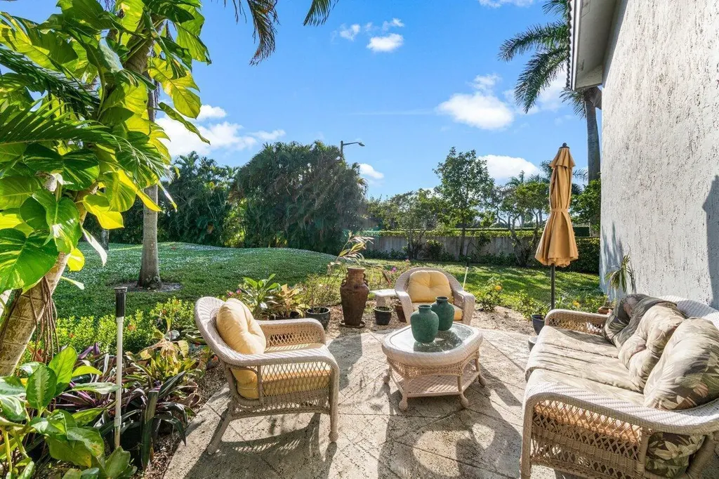 11706 Briarwood Circle Boynton Beach FL 33437