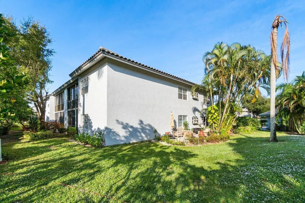 11706 Briarwood Circle Boynton Beach FL 33437