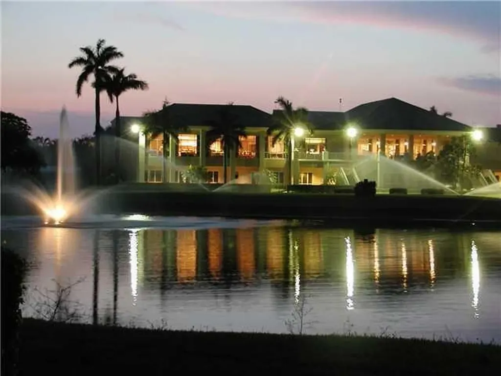 11706 Briarwood Circle Boynton Beach FL 33437