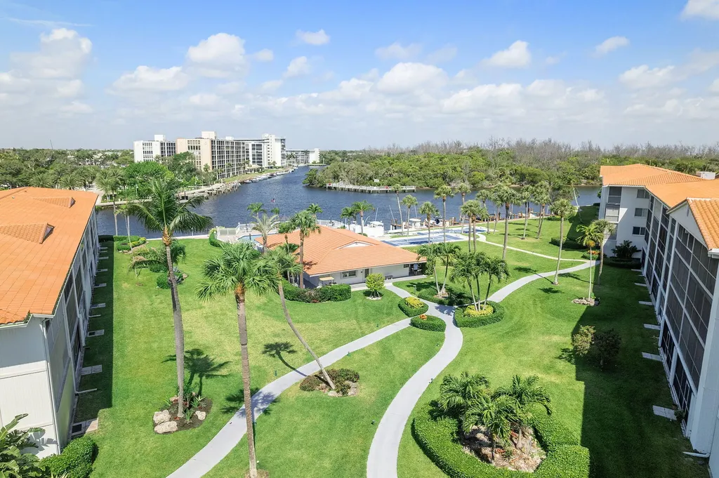 101 NE 19th Avenue Deerfield Beach FL 33441