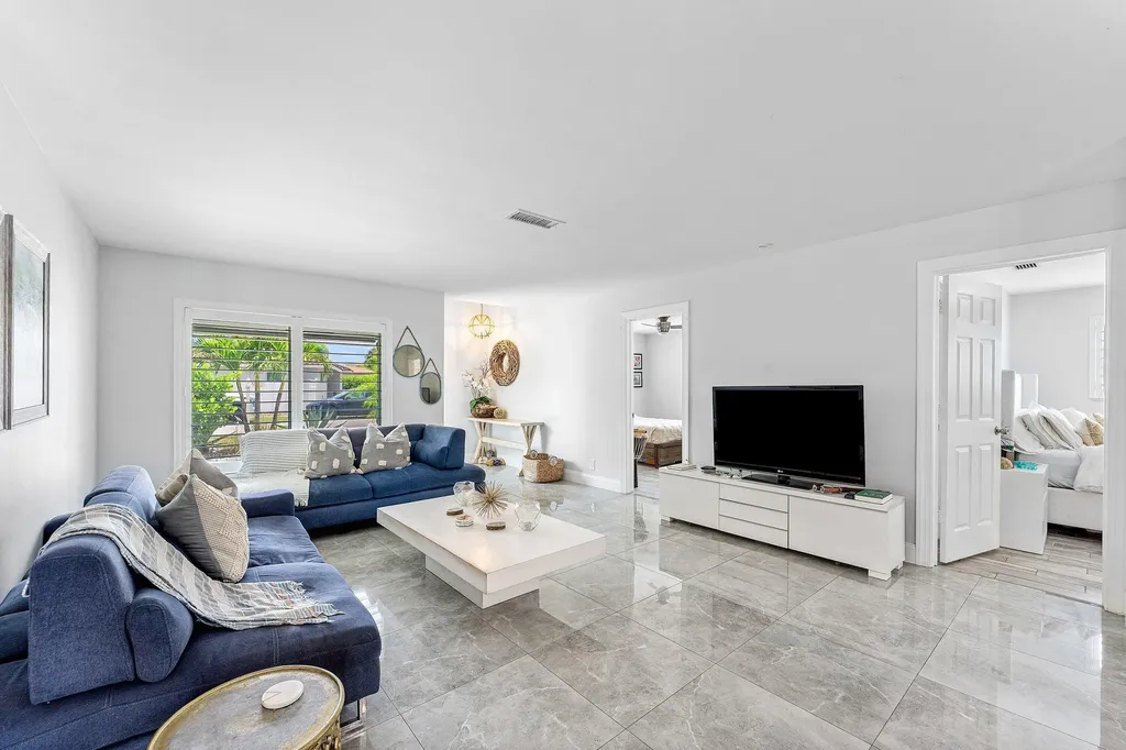 581 NW 13th Drive Boca Raton FL 33486