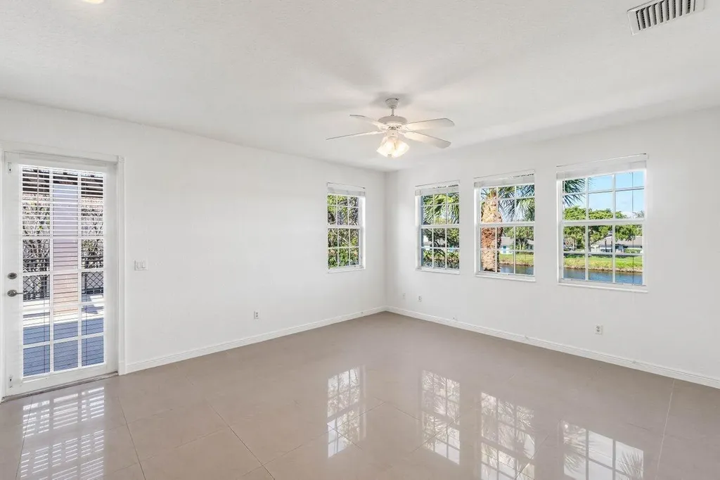 8343 NW 8th Terrace Boca Raton FL 33487