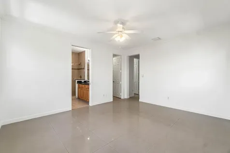 8343 NW 8th Terrace Boca Raton FL 33487