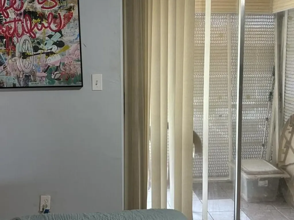 620 Horizon W Boynton Beach FL 33435