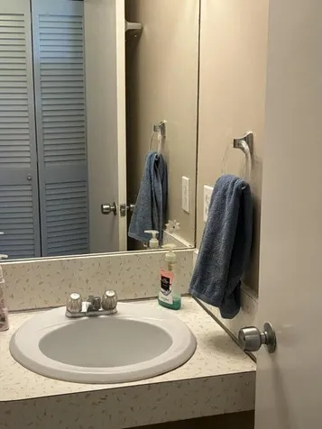 620 Horizon W Boynton Beach FL 33435