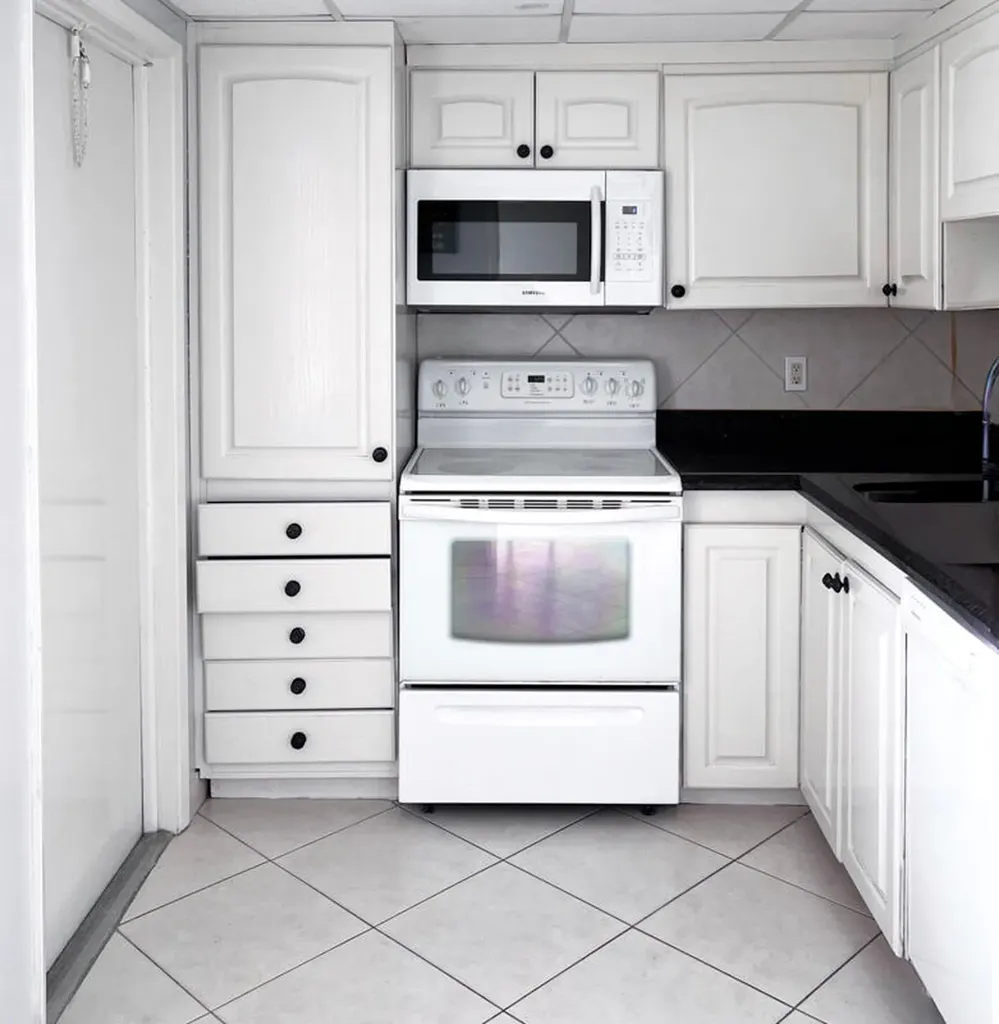 3050 N Palm Aire Drive Pompano Beach FL 33069