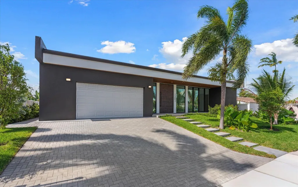 1201 Guava Isle Fort Lauderdale FL 33315