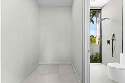 1201 Guava Isle Fort Lauderdale FL 33315