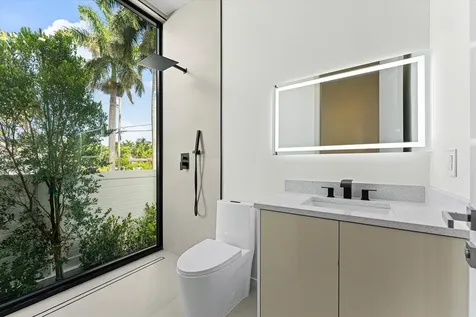 1201 Guava Isle Fort Lauderdale FL 33315