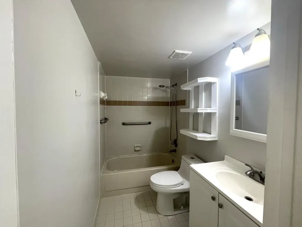 1811 Meadows Circle W Boynton Beach FL 33436