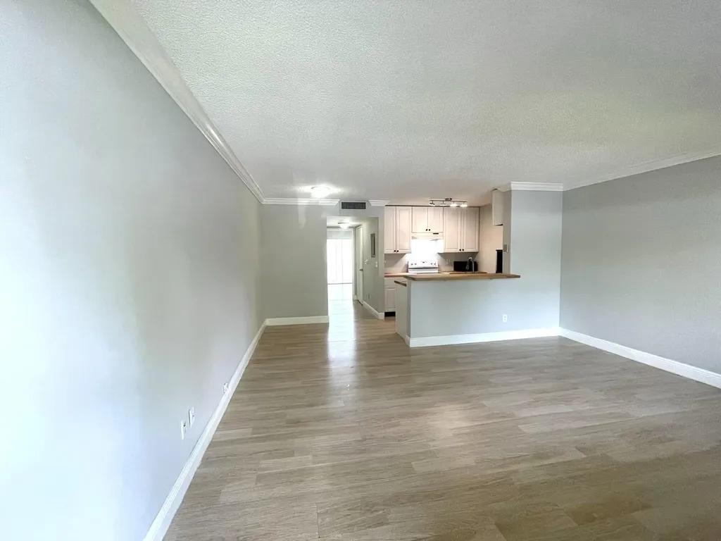 1811 Meadows Circle W Boynton Beach FL 33436