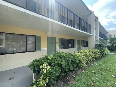 1811 Meadows Circle W Boynton Beach FL 33436