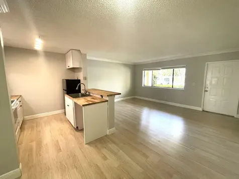 1811 Meadows Circle W Boynton Beach FL 33436